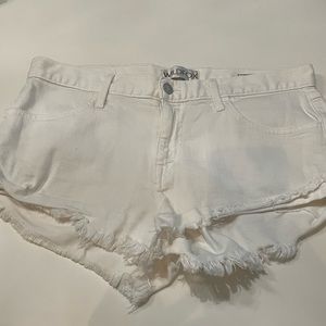 Wild fox White shorts